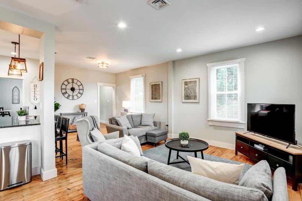 Beautiful Farmhouse Close To Lanc Hershey Etown Mount Joy Luaran gambar